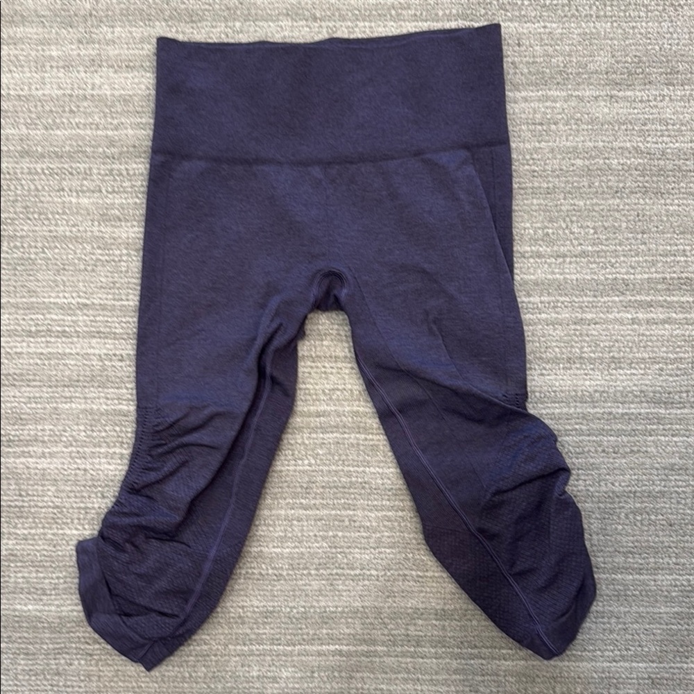 Lululemon cropped leggings